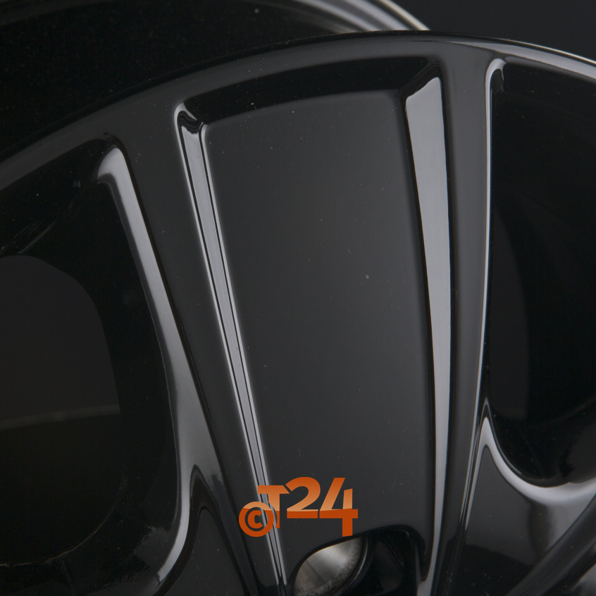 CWG|Black Glossy 16
