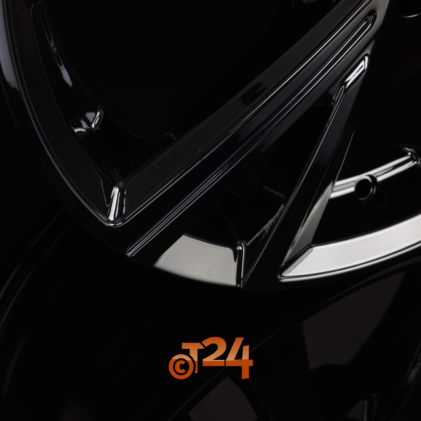 QVARZ|Gloss Black 17