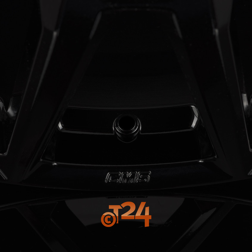 C39|CBG Schwarz Glanz 16