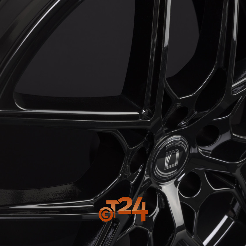 MM1004|Gloss Black 17