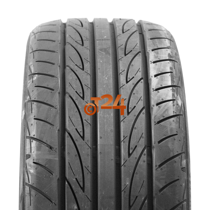 YOKOHAMA V701 215/45 R18 93 W XL