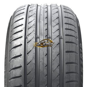 CST AD-R9 235/45ZR19 95 Y